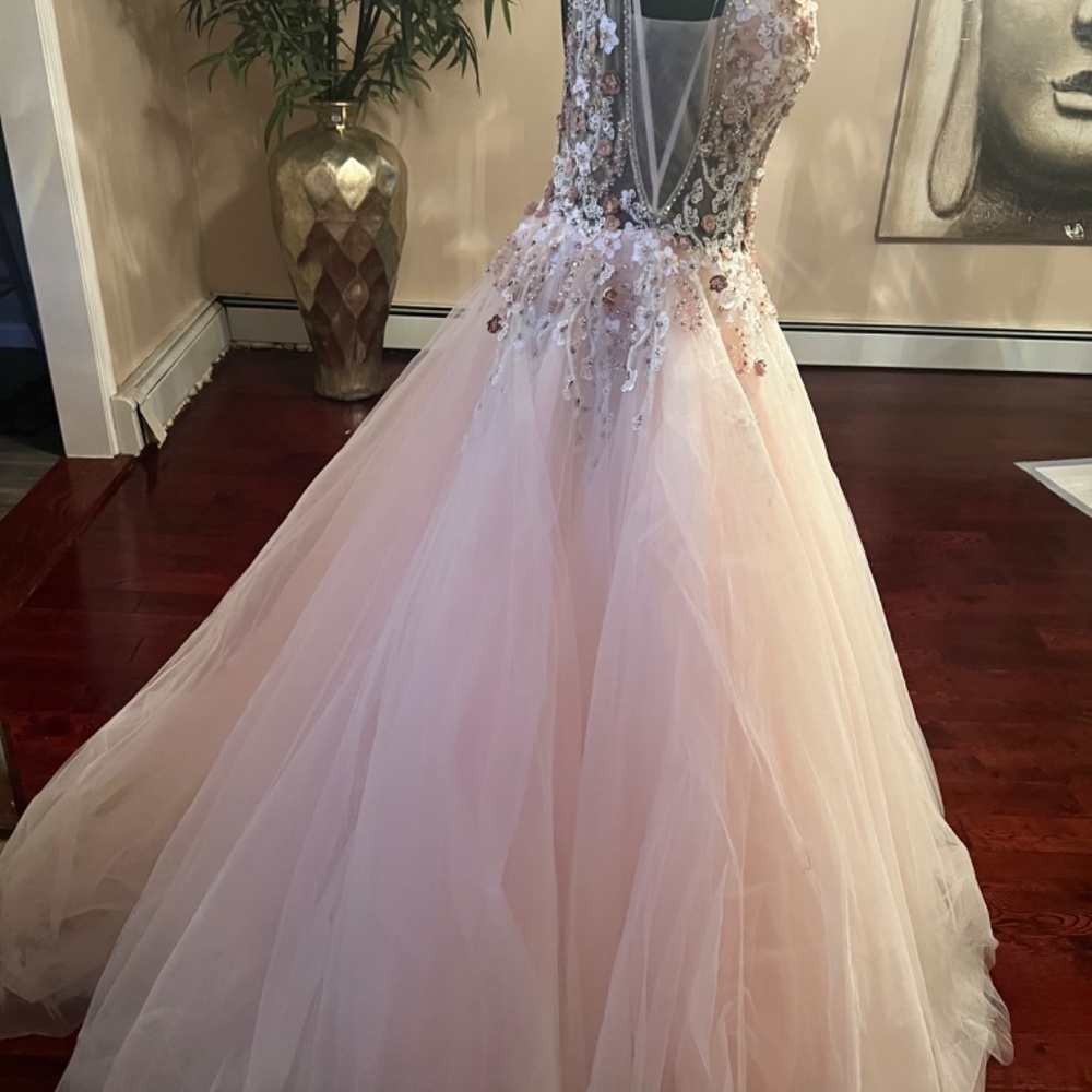 Sweet Sixteen/Prom dress - Picture 5 of 7